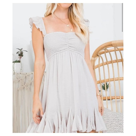Sweet Lovely Dresses & Skirts - Sweet Lovely by Jen NEW Elyssa Dress Womens Small Gray Ruffled Smocked Mini